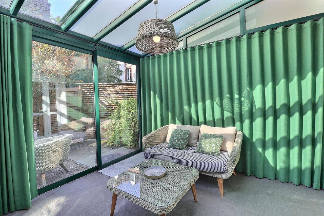 Garden Apparts Rennes Centre Gare Exterior foto