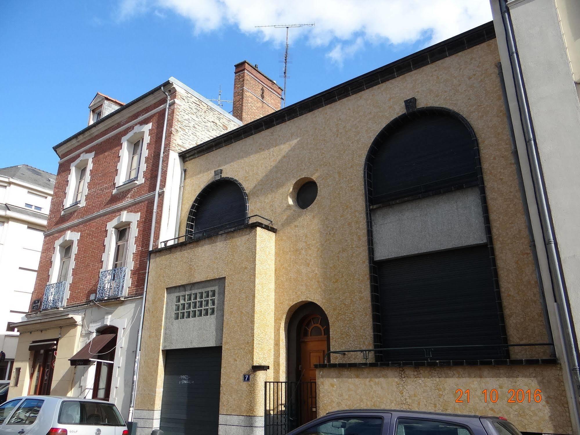 Garden Apparts Rennes Centre Gare Exterior foto