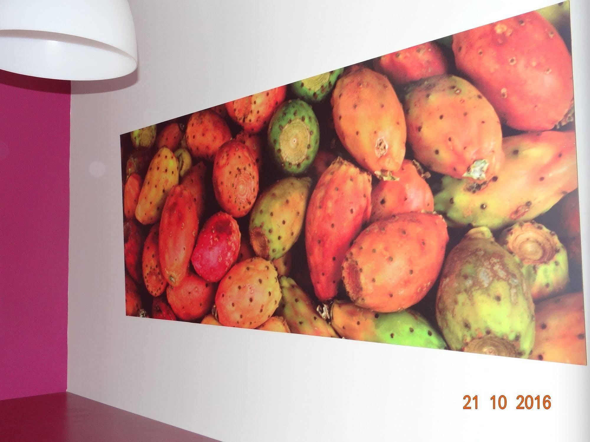 Garden Apparts Rennes Centre Gare Exterior foto